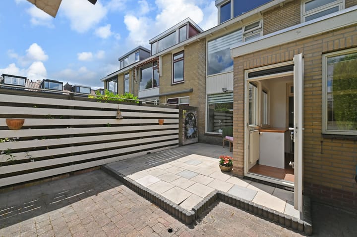 Photo 14 of Burgemeester Scholtenstraat 6