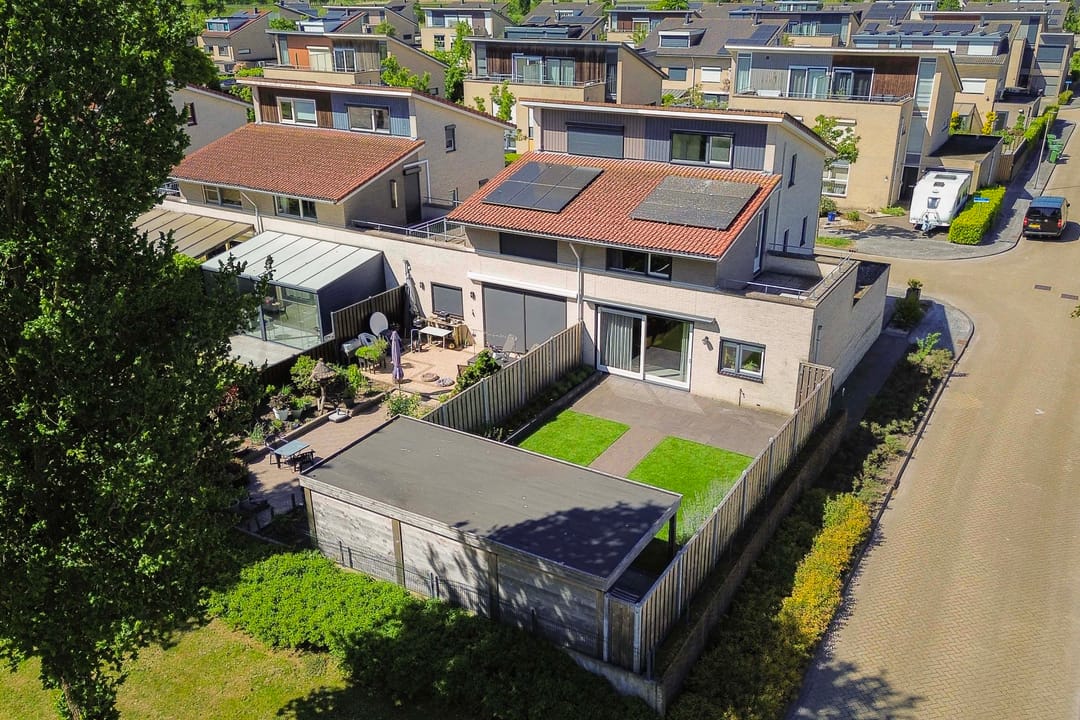 Photo 41 of Carmen 2