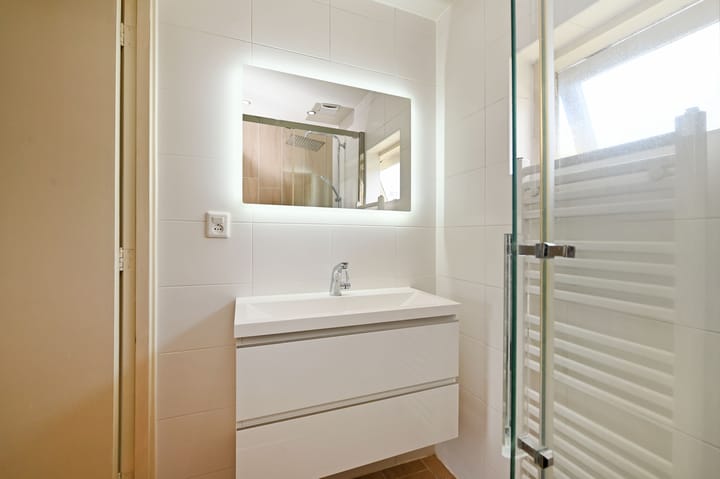 Photo 25 of Burgemeester Scholtenstraat 6