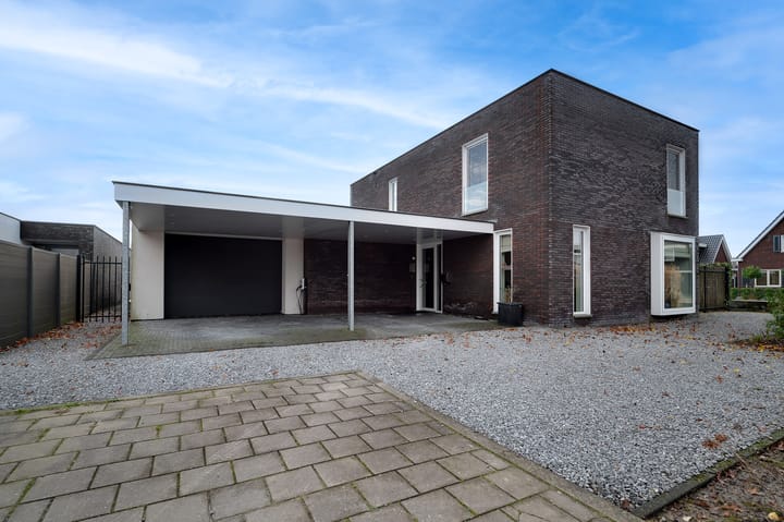 Photo 5 of Engels Dorp 30