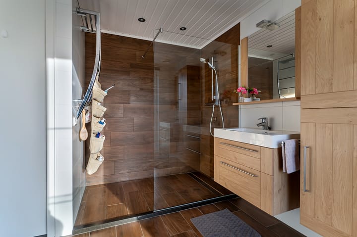 Photo 76 of Engels Dorp 30