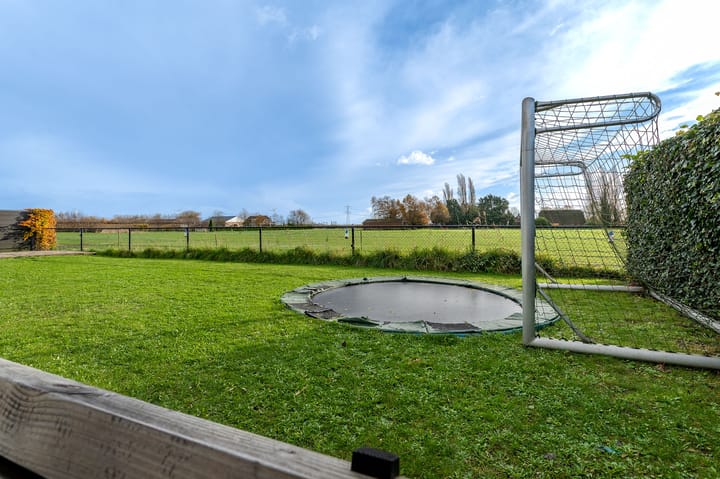 Photo 100 of Engels Dorp 30