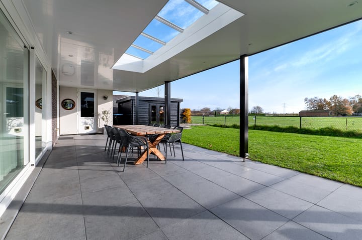 Photo 106 of Engels Dorp 30