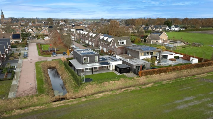 Photo 109 of Engels Dorp 30