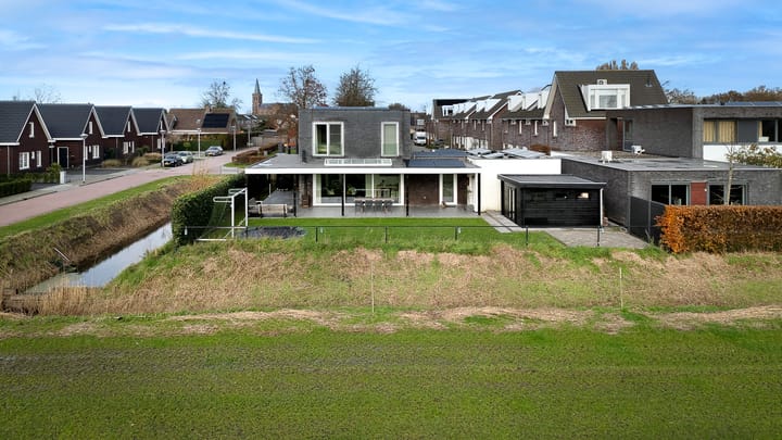 Photo 112 of Engels Dorp 30