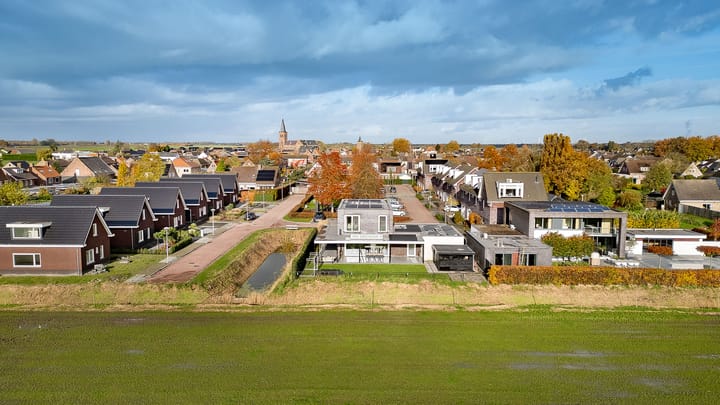 Photo 116 of Engels Dorp 30