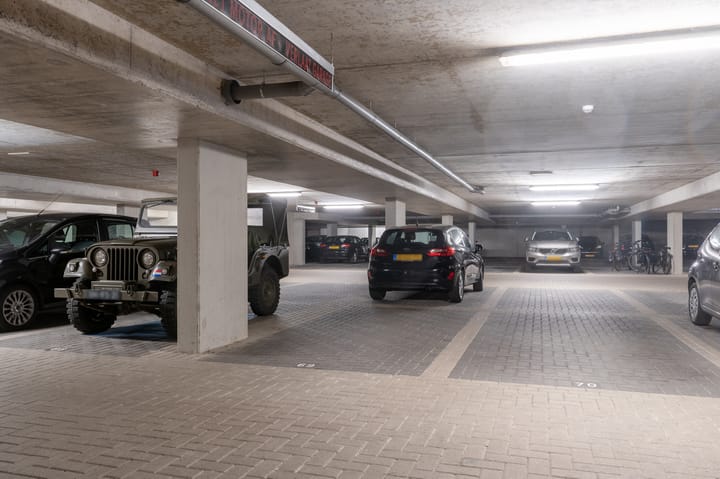 Photo 38 of Groot Horloo 30