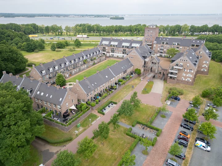 Photo 45 of Groot Horloo 30