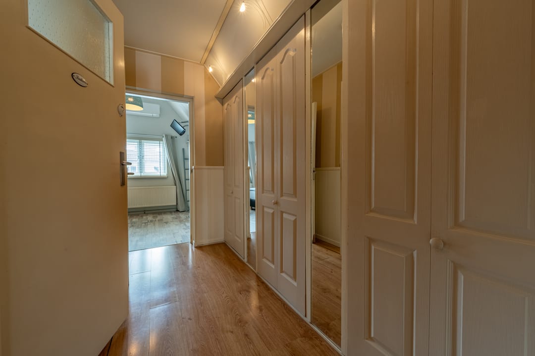 Foto 23 van Beneden Molendijk 41