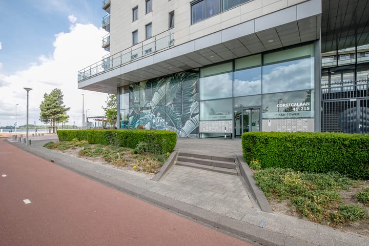 Foto 4 van Corsicalaan 195