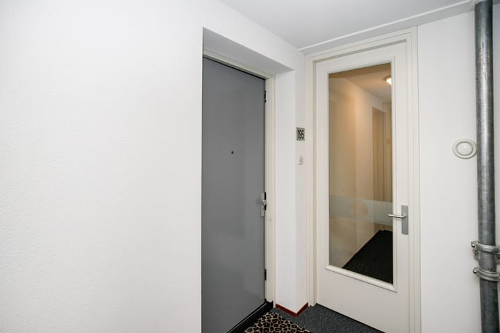 Foto 9 van Corsicalaan 195