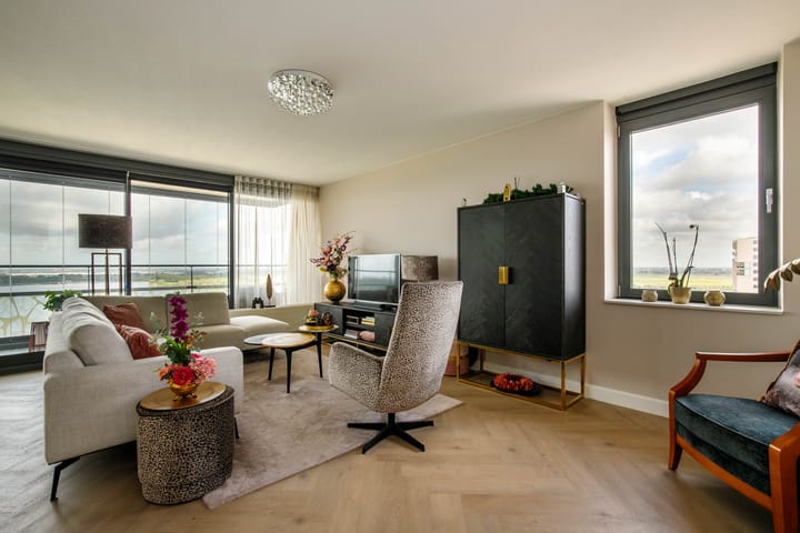 Foto 12 van Corsicalaan 195