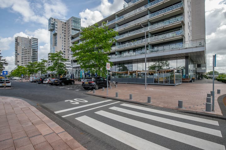 Foto 46 van Corsicalaan 195