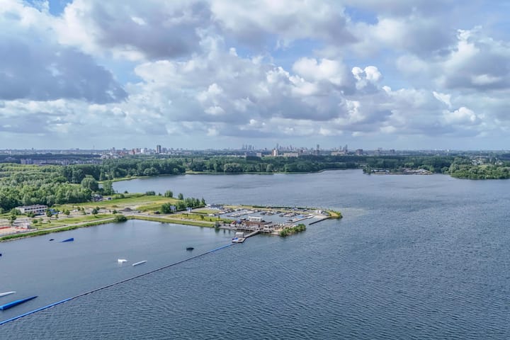 Foto 51 van Corsicalaan 195