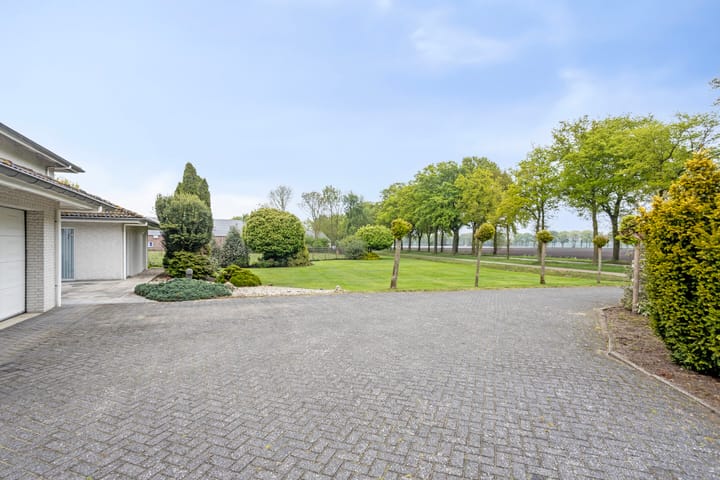 Photo 5 of Nistelrodesedijk 7