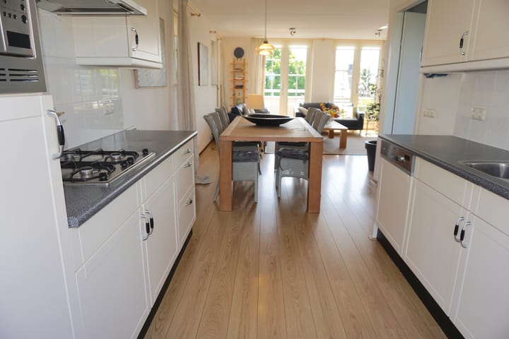 Foto 13 van Middelweg 107