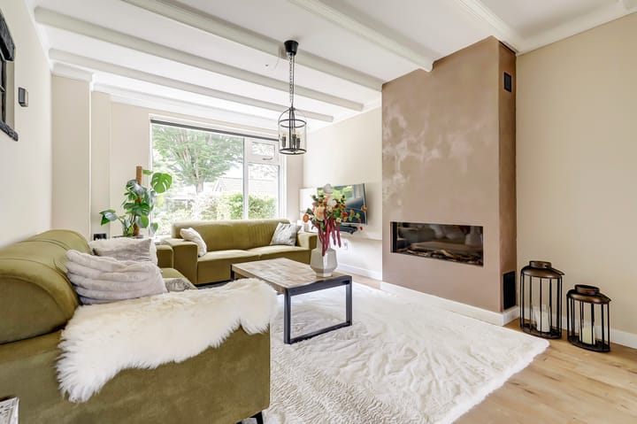 Photo 2 of Biezenkampstraat 10