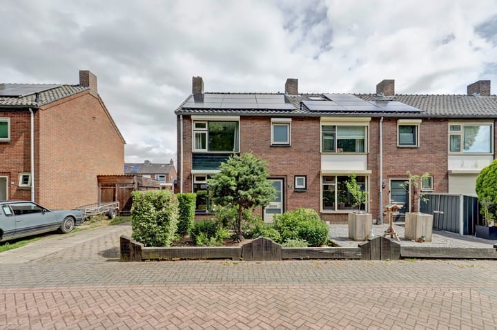 Photo 39 of Biezenkampstraat 10