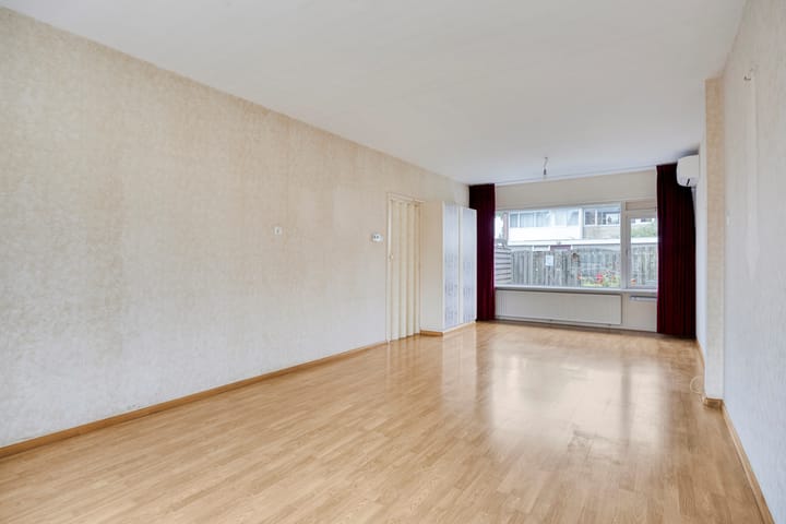 Foto 7 van Voeghoutenstraat 54