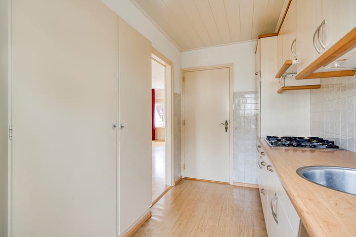 Foto 10 van Voeghoutenstraat 54