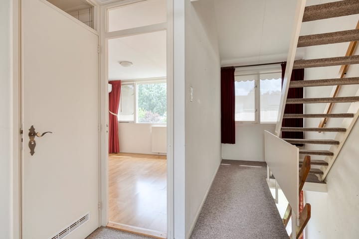 Foto 12 van Voeghoutenstraat 54