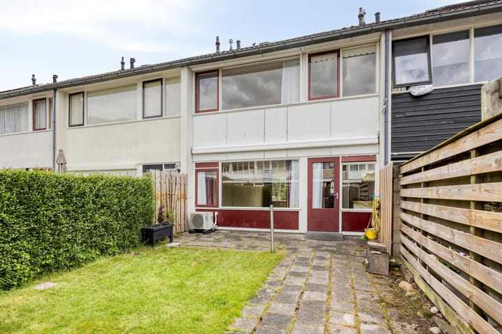 Foto 23 van Voeghoutenstraat 54