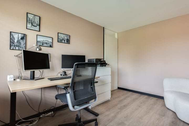 Foto 28 van Struisvaren 9