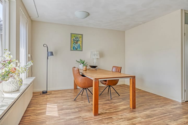 Foto 17 van Meidoorn 4