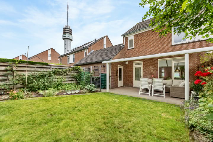 Foto 2 van Roodververij 3