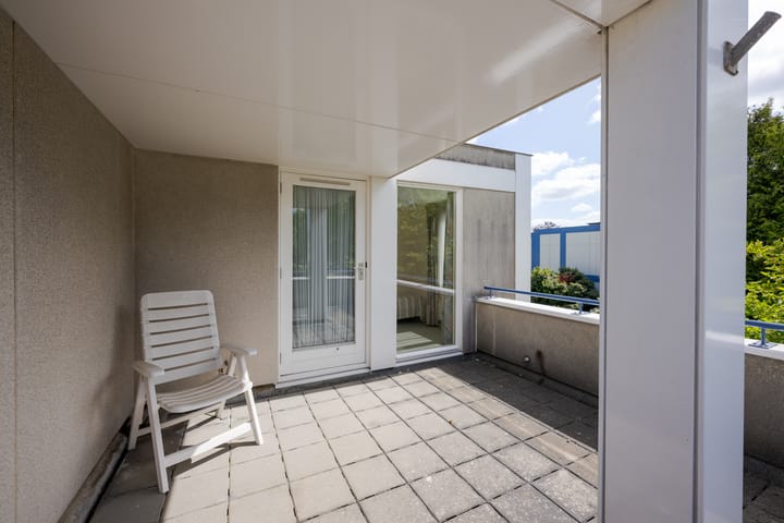 Photo 36 of Cor van Osnabruggelaan 44