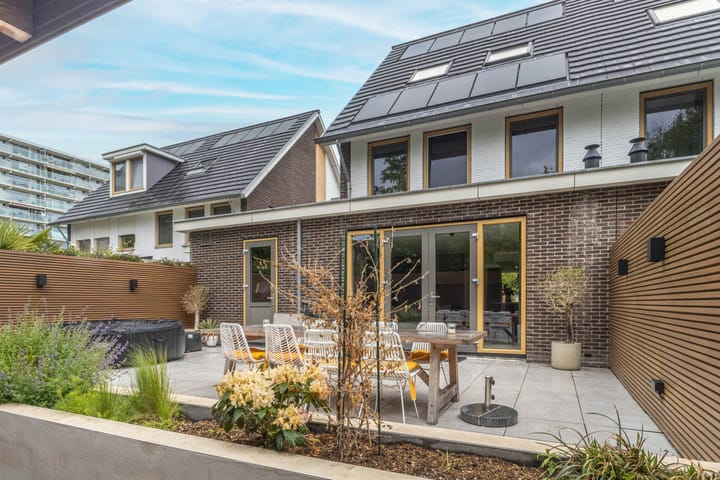 Foto 22 van Clara Egginklaan 56