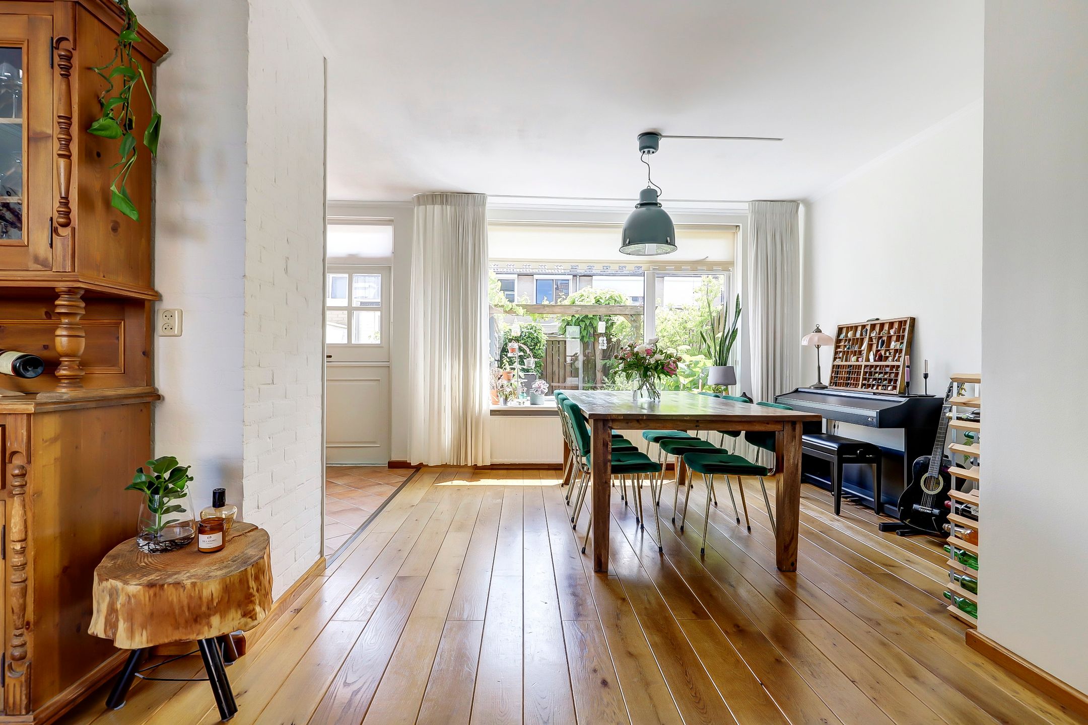 Foto 9 van Voorburcht 11