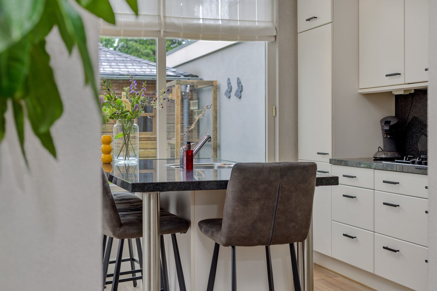 Photo 10 of Frans Halsstraat 25