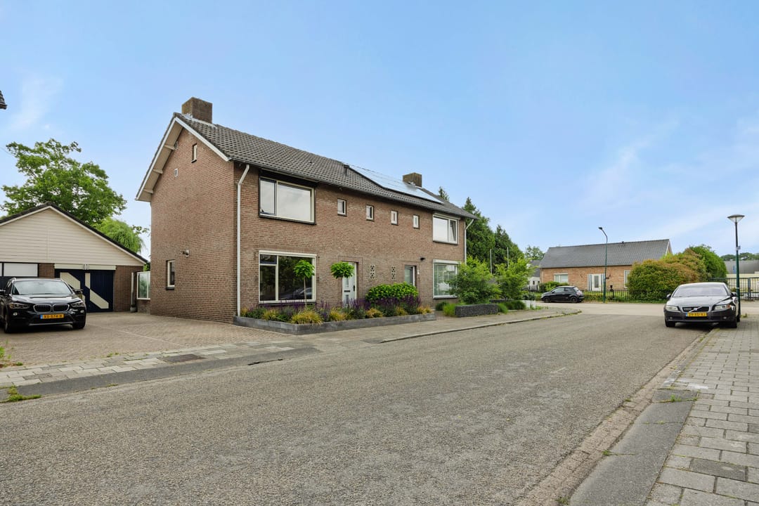 Photo 37 of Frans Halsstraat 25