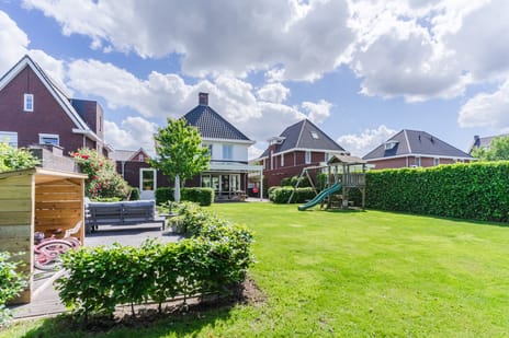 Fliere 33 secondary image