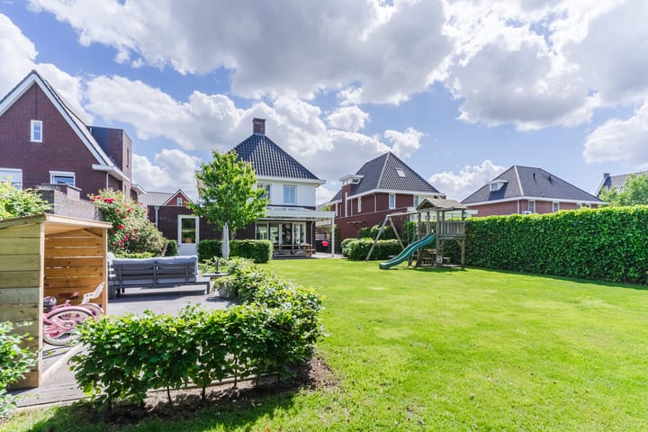 Foto 2 van Fliere 33