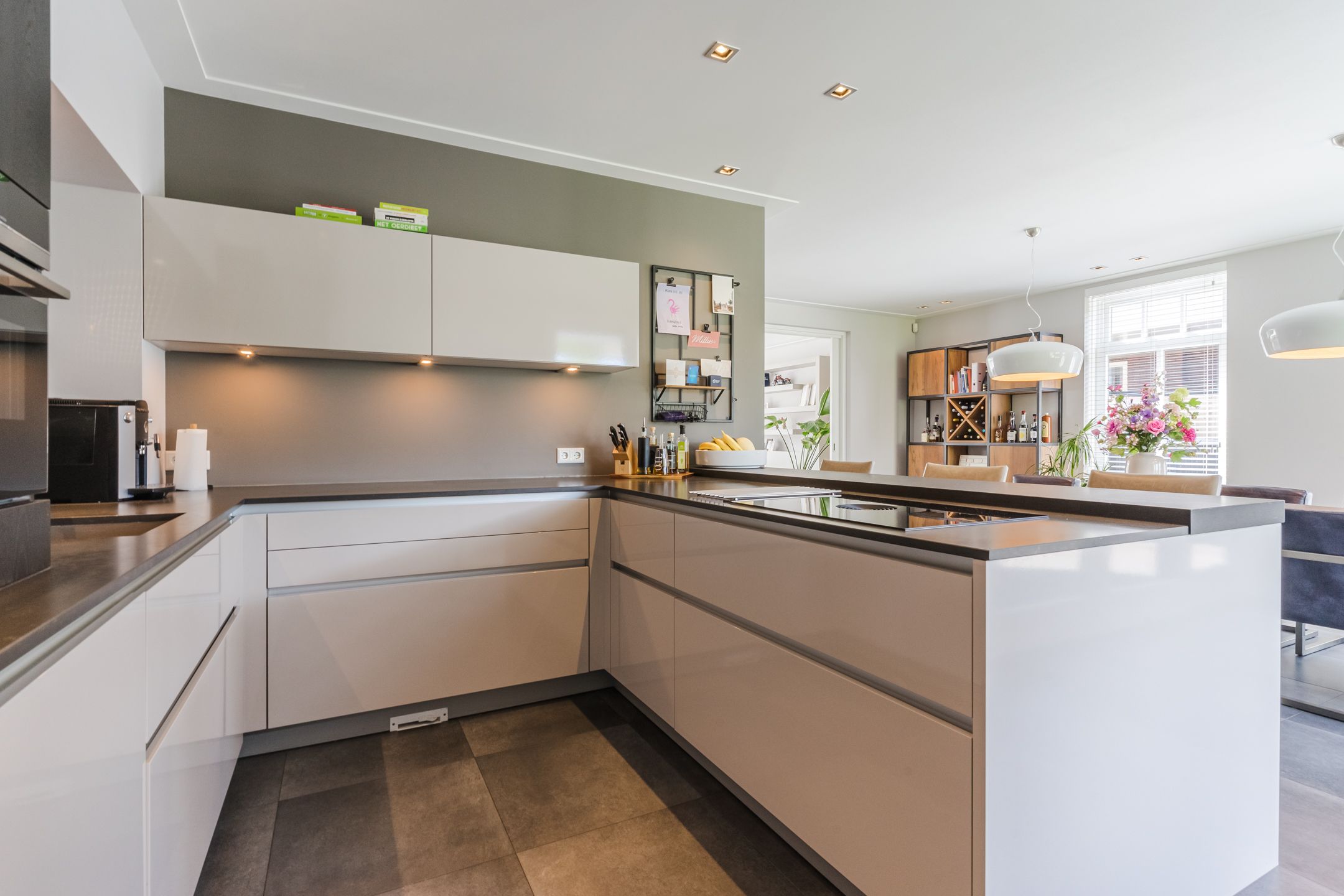 Foto 18 van Fliere 33