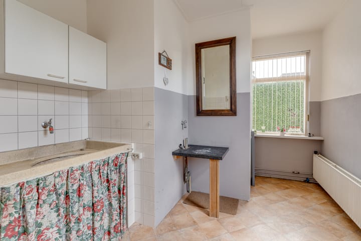 Foto 12 van Biezenweg 11