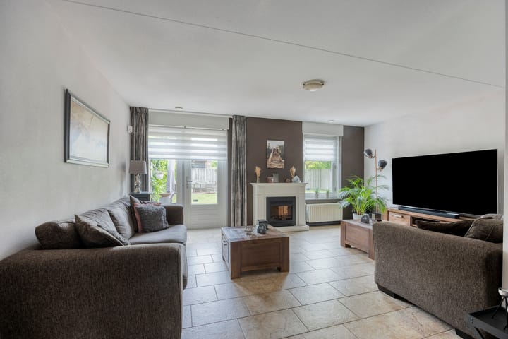 Foto 6 van Binnenkamer 44