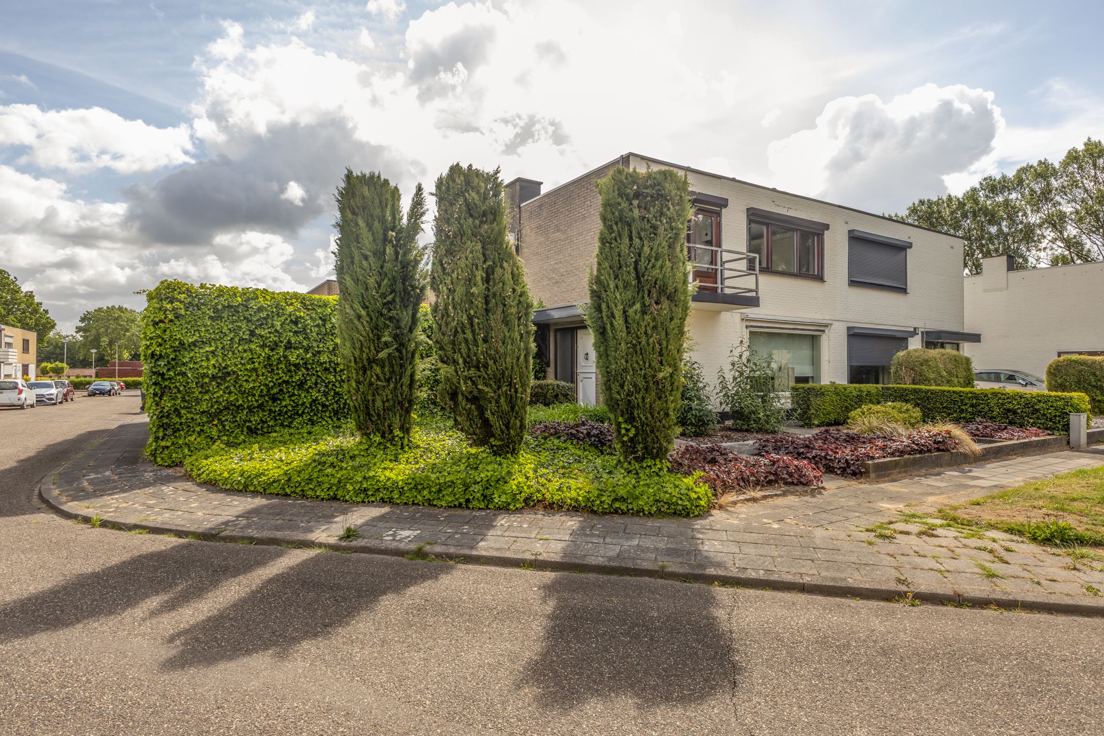 Foto 6 van Limburgstraat 8