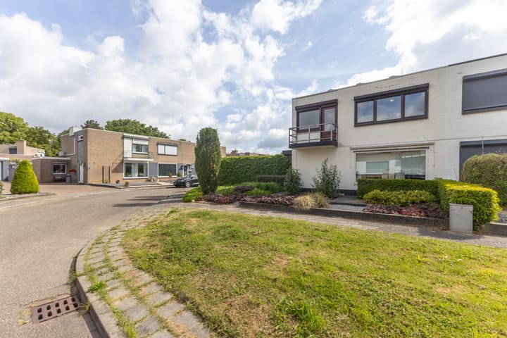 Foto 7 van Limburgstraat 8