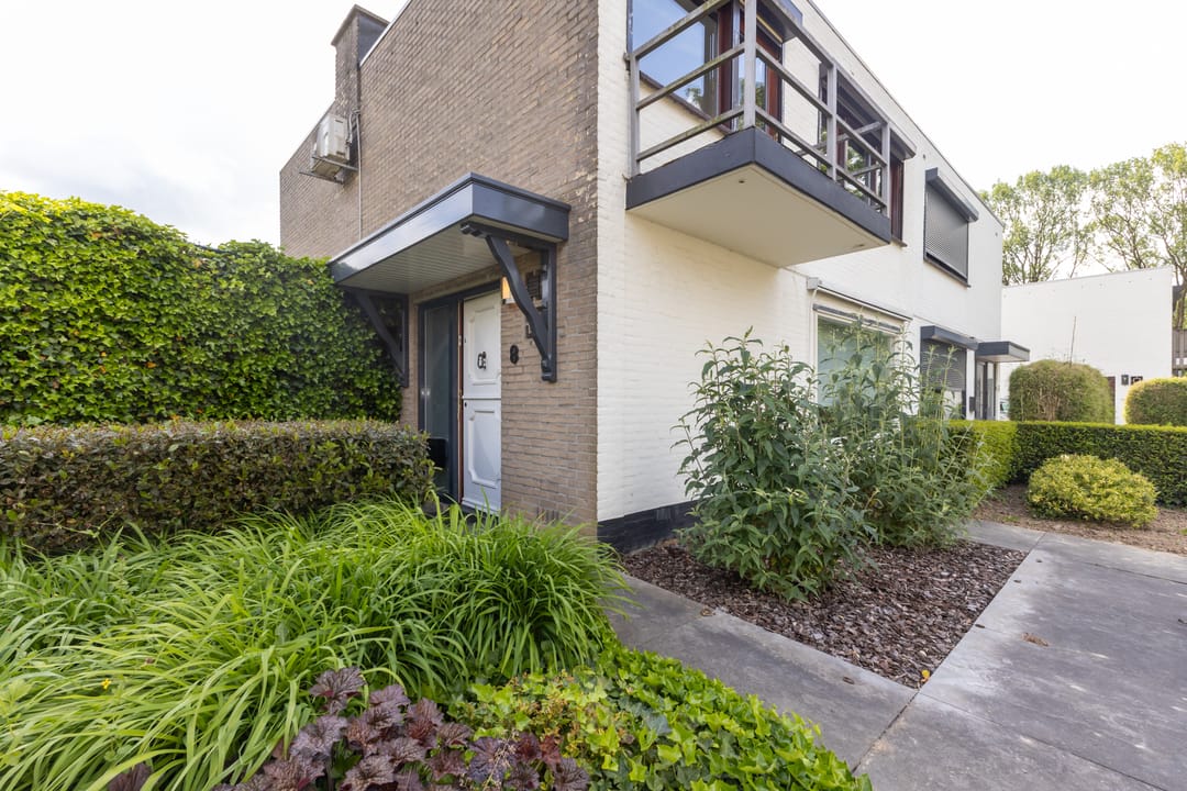 Foto 8 van Limburgstraat 8