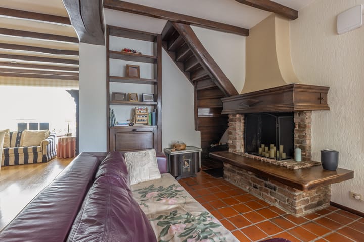 Foto 16 van Limburgstraat 8