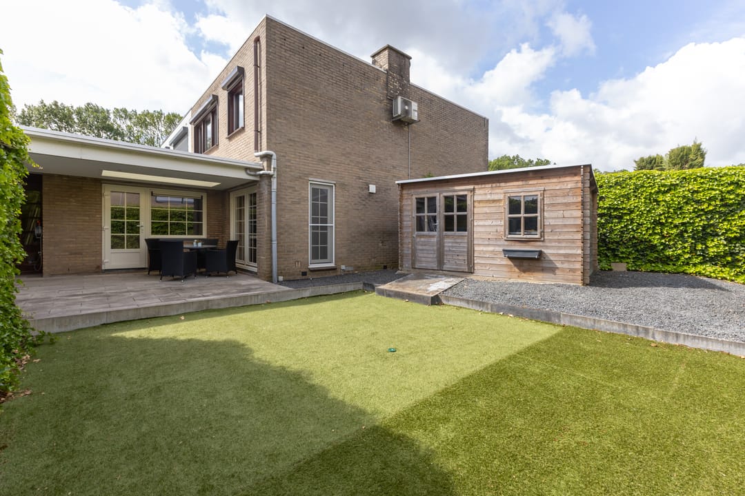 Foto 22 van Limburgstraat 8