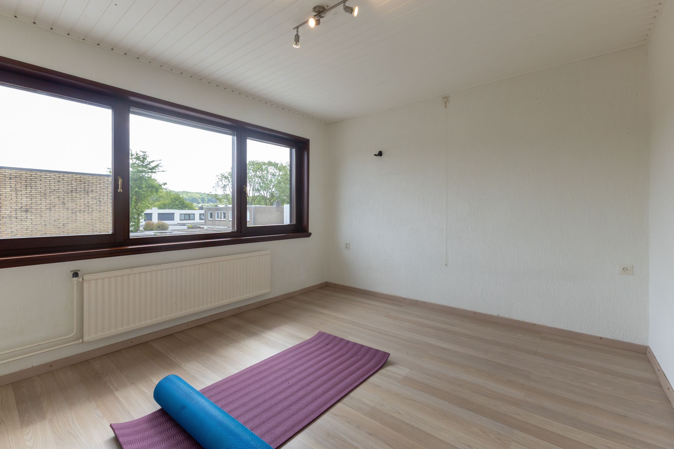 Foto 33 van Limburgstraat 8