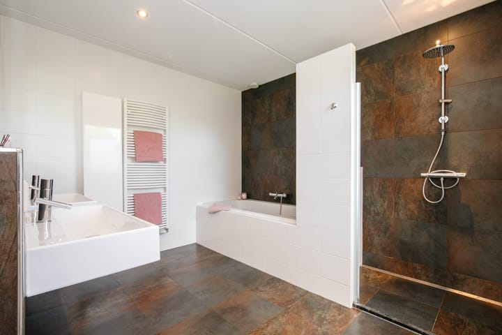 Foto 20 van Lekdijk west 80