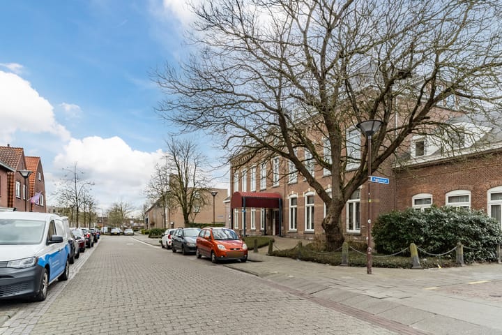 Foto 12 van De Burgemeester 6