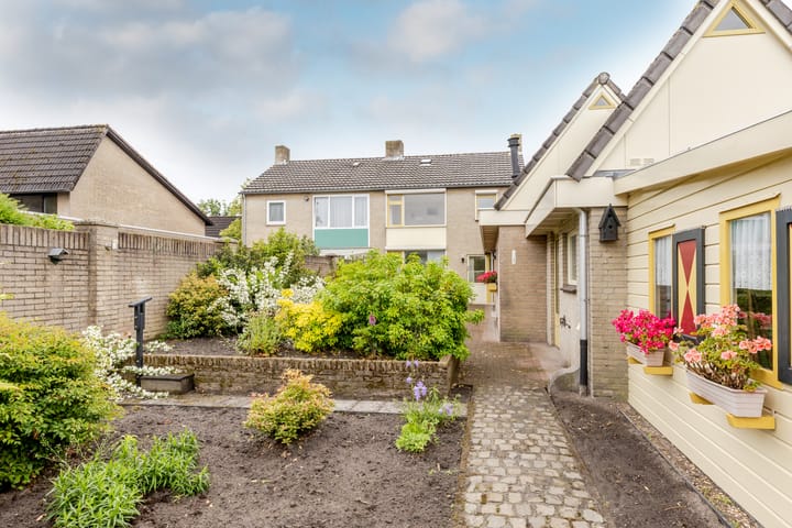 Foto 32 van Margrietstraat 45