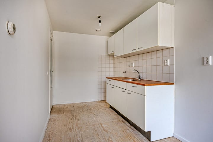 Foto 6 van Kinkerstraat 83-3