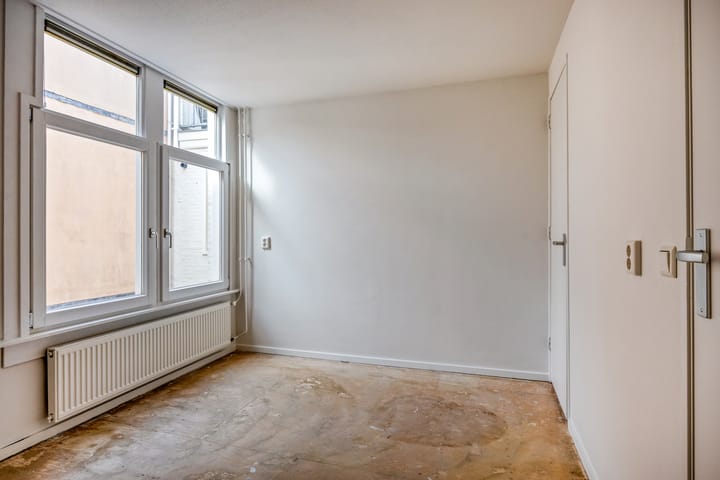 Foto 8 van Kinkerstraat 83-3